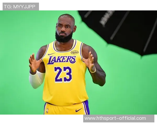 詹姆斯谈本赛季进步球员马克西与杰伦约翰逊引人注目